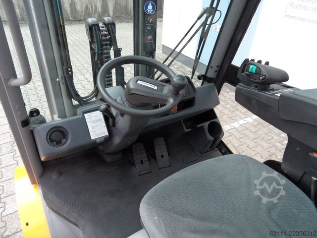 LPG Forklifts Jungheinrich TFG 430s - Freihub - wenig Stunden