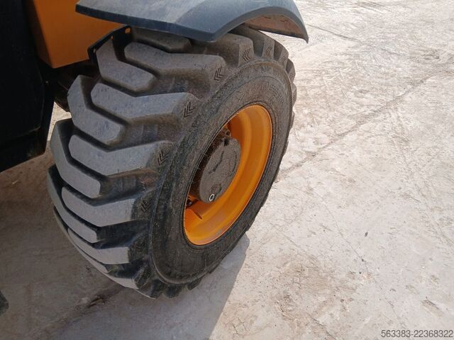 Teleskoplader JCB 525.60