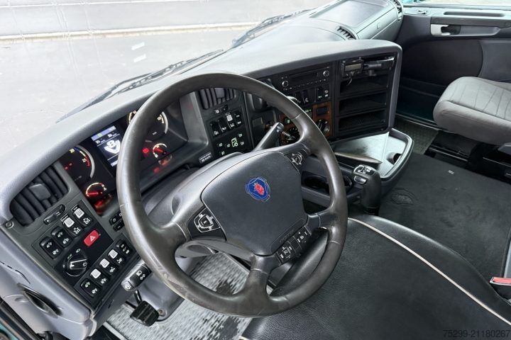 Spezial-LKW Scania R560 CB 8x4 BDF/HB / Swiss-Vehicle