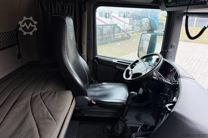 Spezial-LKW Scania R560 CB 8x4 BDF/HB / Swiss-Vehicle