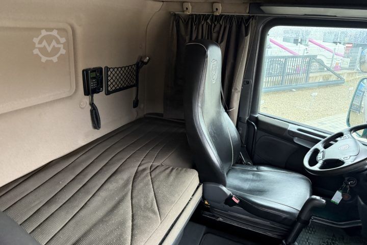 Spezial-LKW Scania R560 CB 8x4 BDF/HB / Swiss-Vehicle