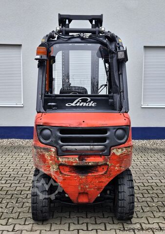 Diesel Gabelstapler mit Vollkabine LINDE H 30 D-01