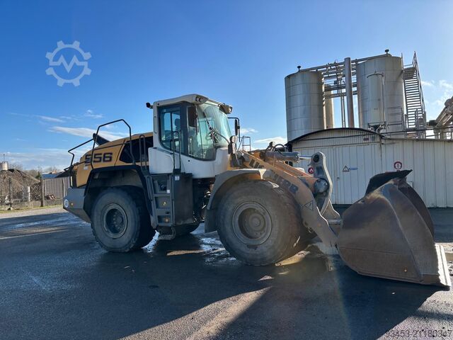 LIEBHERR Radlader LIEBHERR L556