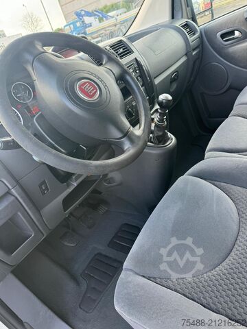 Kastenwagen, 6 Sitze, verglast FIAT Scudo