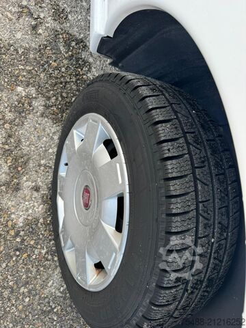 Kastenwagen, 6 Sitze, verglast FIAT Scudo