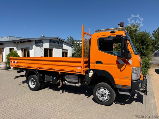 Tipper van FUSO 6C18 4x4 ALLRAD/ANBAUPLATTE/3-Seiten-Kipper/AHK
