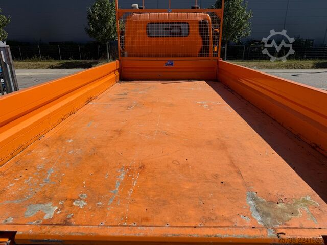 Tipper van FUSO 6C18 4x4 ALLRAD/ANBAUPLATTE/3-Seiten-Kipper/AHK