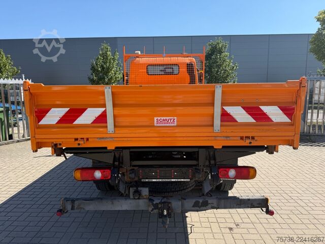 Three-way tipper van FUSO 6C18 4x4 ALLRAD/ANBAUPLATTE/3-Seiten-Kipper/AHK