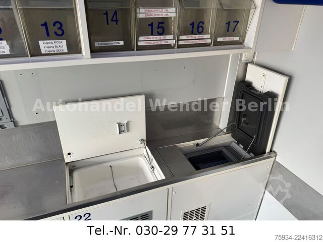 Fire truck MERCEDES-BENZ Sprinter 516 CDI RTW Fahrtec incl Fahr-Trage