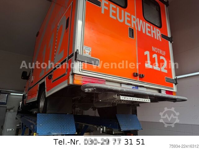 Fire truck MERCEDES-BENZ Sprinter 516 CDI RTW Fahrtec mit Fahr-Trage