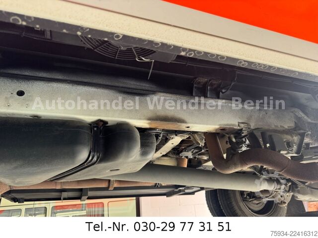 Fire truck MERCEDES-BENZ Sprinter 516 CDI RTW Fahrtec mit Fahr-Trage