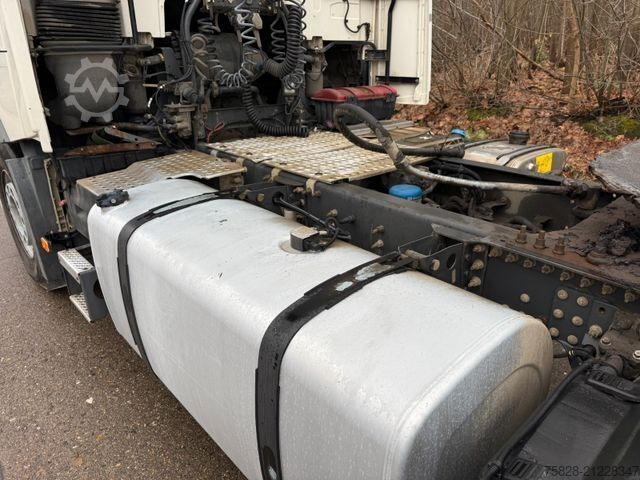 Standard tractor unit VOLVO FH460  Euro 6 / Kipphydraulik