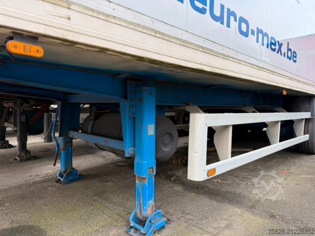 Reefer semitrailer LAMBERET SOR / 7 cm Wand !! / Carrier 1950 ( EZ 2017)