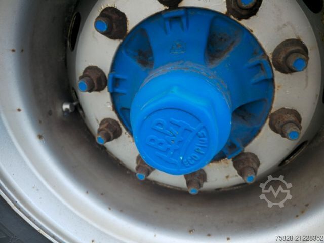 Reefer semitrailer LAMBERET SOR / 7 cm Wand !! / Carrier 1950 ( EZ 2017)