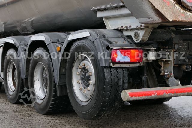 Kipper LKW MAN TGS 35.500 Kipper Trösch Thermo-Mulde 10x4