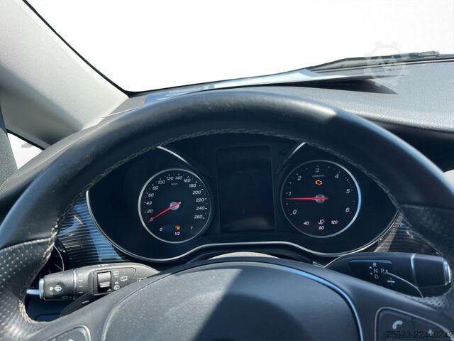 Minibus Mercedes-Benz V 300 d 4MATIC AVANTGARDE EDITION XL Sound Distr. Standh. AHK