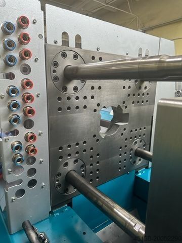 Injection molding machine Boy 55A Pro