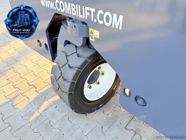 4-way forklift Combilift C5000 XL GAS TRIPLEX 6920 FORK POSITIONE