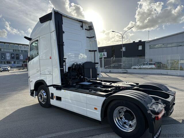 Standard tractor unit Volvo FH I-Save 500 Aero ADR