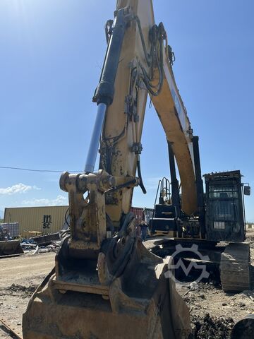 Chain excavator Caterpillar 329 EL
