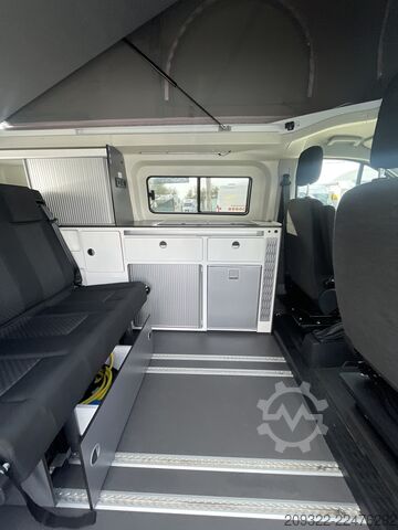 Wohnwagen/Wohnmobil Ford Panama 2022 | Cambio manuale | Tetto a soffietto