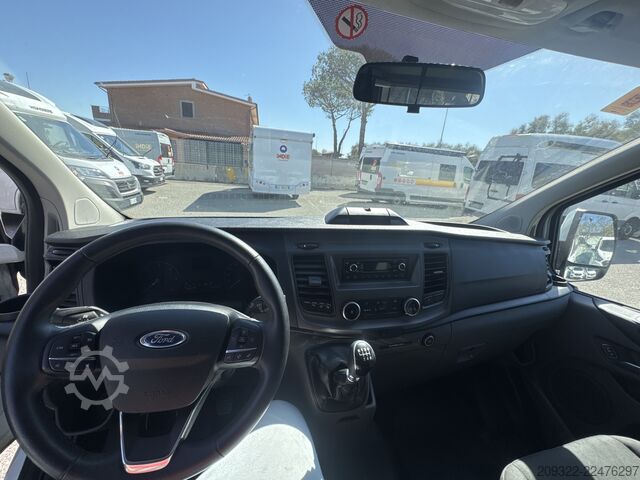 Wohnwagen/Wohnmobil Ford Panama 2022 | Cambio manuale | Tetto a soffietto