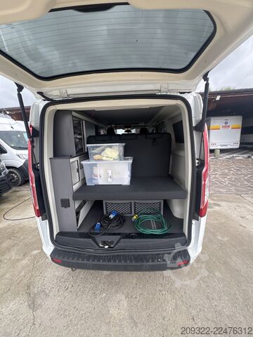 Wohnwagen/Wohnmobil Ford Panama 2022 | Cambio manuale | Tetto a soffietto