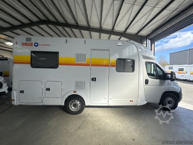 Teilintegriertes Wohnmobil Fiat Ducato Weinsberg Carasuite 2024 | Cambio automatico | 5 posti letto