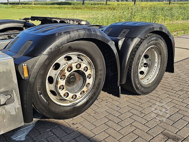 Standard-SZM DAF CF 450 6X2 FTG SPACECAB