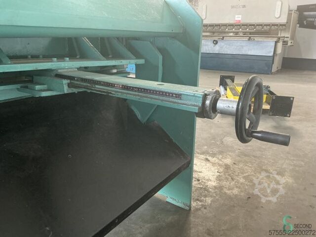 Sheet shears  Promecam 1050x3mm 1974 Promecam 