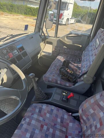 BOX + CRANE Iveco EUROCARGO 120 E 23 CASSONE + GRU
