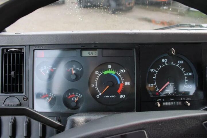 Kranwagen Volvo FL 10 8X4 + GROMACH 34 mtr. + EURO 2