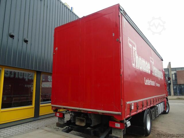 Curtain sided Iveco Stralis 460 + 6X2 + RETARDER + 2.73H + LIFT + E...