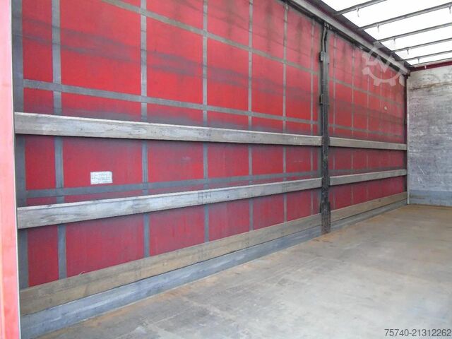 Curtain sided Iveco Stralis 460 + 6X2 + RETARDER + 2.73H + LIFT + E...