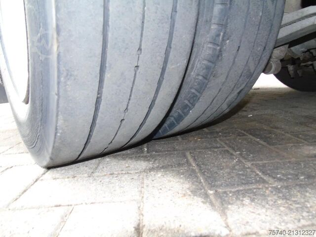 Plattformanhänger LAG 3 AXLE