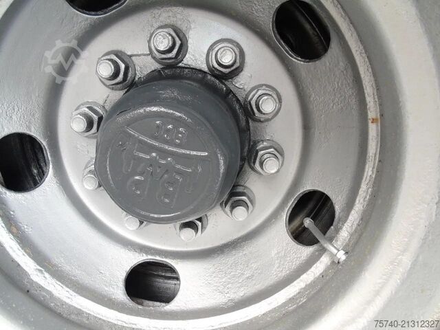 Plattformanhänger LAG 3 AXLE