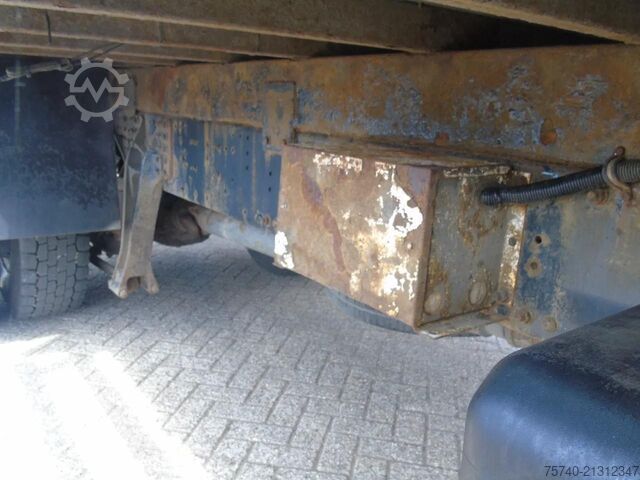 Refrigerated/freezer transport Iveco Stralis 360 + THERMO KING T600R + EURO 6 + 3T LIFT