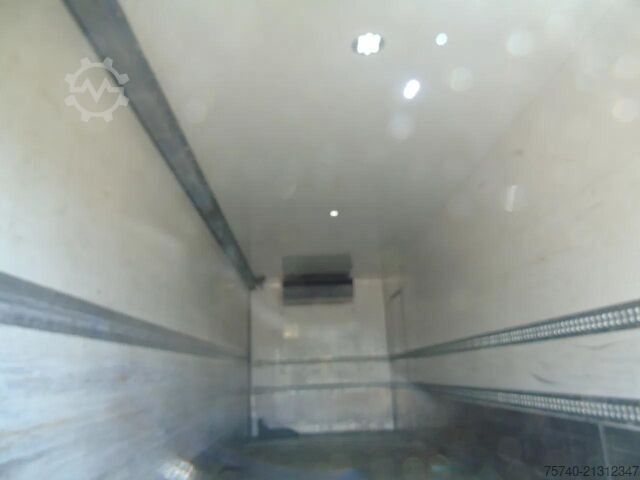 Refrigerated/freezer transport Iveco Stralis 360 + THERMO KING T600R + EURO 6 + 3T LIFT