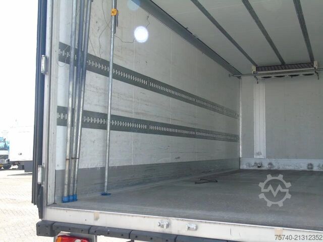 Kühl-/Tiefkühltransport DAF CF 220 + CARRIER + EURO 6 + LIFT