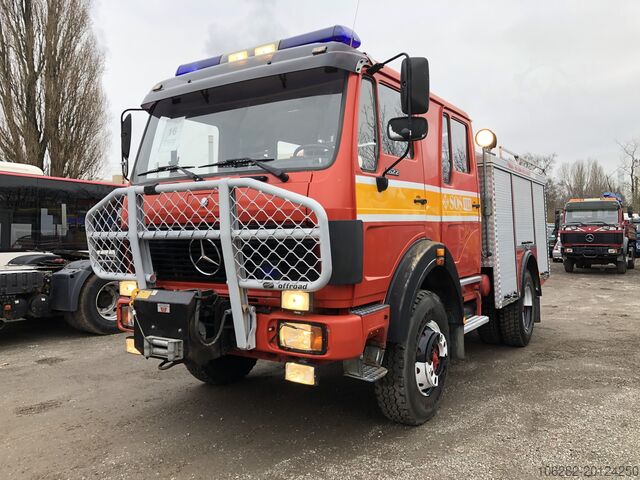 Feuerwehrauto Mercedes-Benz 1622 SK 4x4 4WD Seilwinde 3000 Liter