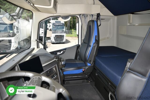 Standard tractor unit VOLVO FH 500 XL Retarder i-ParkCool ACC