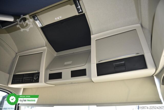 Standard tractor unit VOLVO FH 500 XL Retarder i-ParkCool ACC