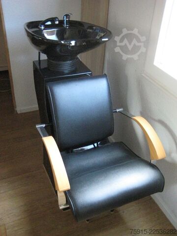 Customized van MAN 8.163 Friseurgeschäft Salon mit 4 Plätzen 7,49t