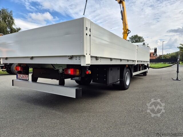 Pick-up van Fuso FUSO 9C18 Ladekran 3x hydr.+Jib 2x hydr. =14,3m
