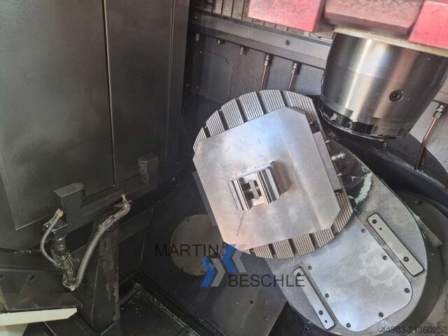 Universal machining center DECKEL MAHO DMU 50 eVo linear NEW DMG Design