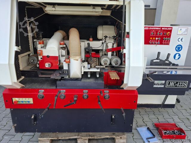 Vier-Seiten-Hobelmaschine Leadermac 423 S