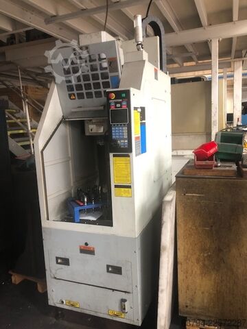 Milling machine XYZ Machine Tools 2-OP Compact Vertical machining Centre