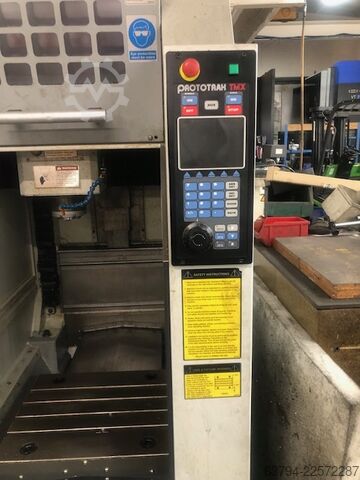 Milling machine XYZ Machine Tools 2-OP Compact Vertical machining Centre