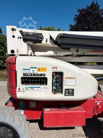 Selbstfahrende Arbeitsbühne Niftylift HR17 4x4 Hybrid