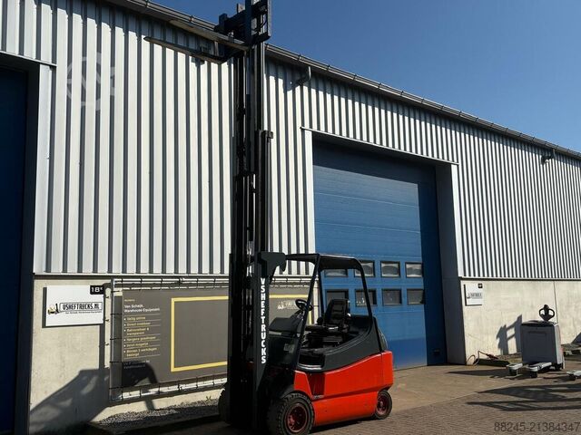 VS-22644 Electric triplex forklift truck Linde E30 LINDE E30